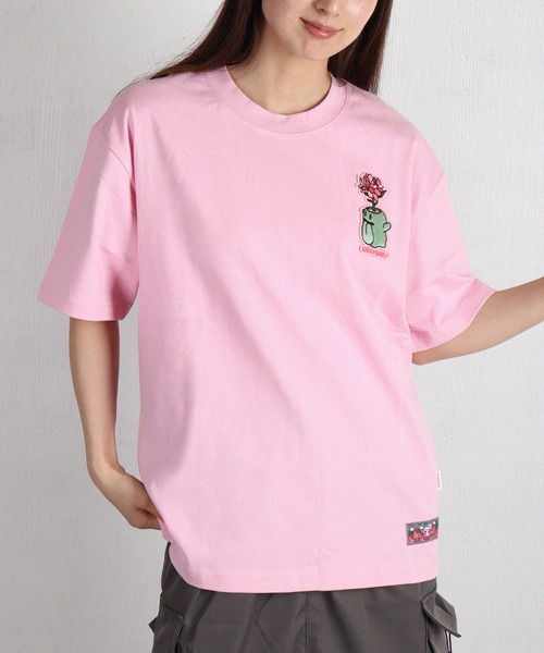 GRAF&WU(グラフアンドユー)の「GRAF&WU フラワーポット BOOGHOST ワッペン 半袖Tシャツ(Tシャツ/カットソー・メンズ・チャコールグレー/ブラック/オートミール/ピンク・L/XL/M)」の1枚目の写真