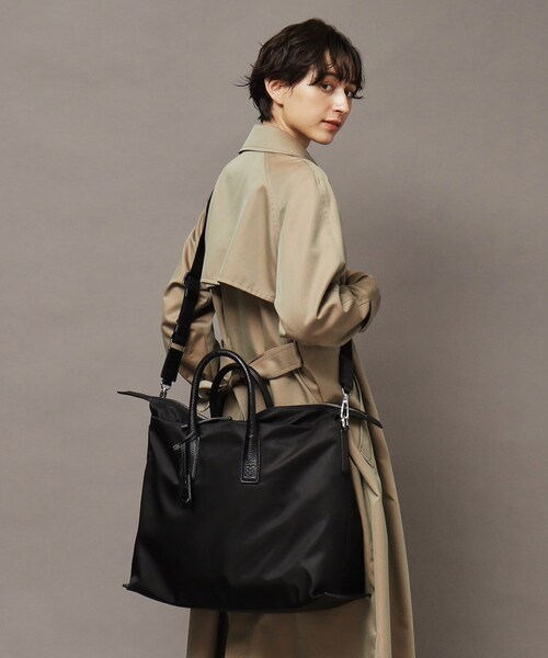 HIROFU(ヒロフ)の「【リカリカ】ナイロン ボストンバッグ L 2WAY(商品番号:P25-39411)(トートバッグ・レディース・ブラック・03)」の4枚目の写真