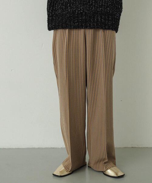 SENSE OF PLACE by URBAN RESEARCH（センスオブプレイスバイアーバンリサーチ）の「センタープレスストレートパンツ（その他パンツ・レディース・ブラック/グレー/ベージュ/ブラウン系その他・X-SMALL/MEDIUM/SMALL/LARGE/TALL）」の15枚目の写真