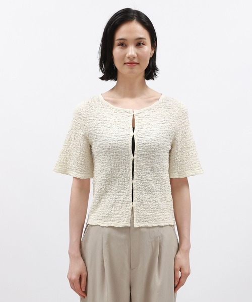 LAKOLE(ラコレ)の「カットジャガードショートカーディガン半袖 / 132259(カーディガン/ボレロ・レディース・ブラック/イエロー/アイボリー・SMALL/MEDIUM)」の11枚目の写真