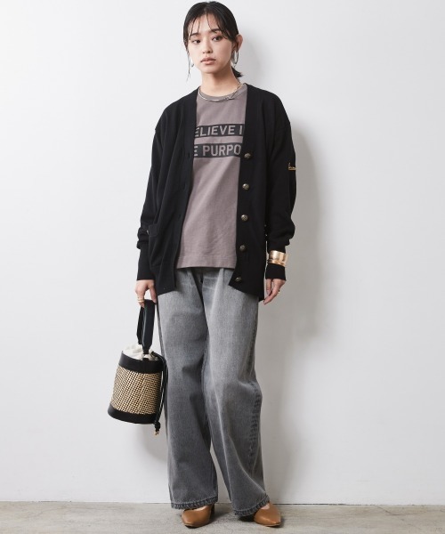 CHIC STYLE（シックスタイル）の「 ロゴプリントTシャツ ＜大きいサイズ有＞シックスタイル　（Tシャツ/カットソー・レディース・モカ/オフホワイト・3L/LL/L/M/5L/4L）」の15枚目の写真