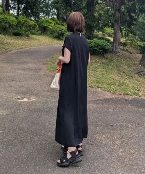 LBC（エルビーシー）の「ワッシャースピンドルリブワンピース（ワンピース・レディース・ブラック/ピンク/ダークオリーブ/ブルー・M）」の20枚目の写真