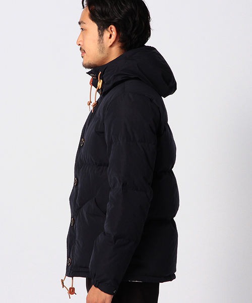 BEAMS（ビームス）の「BEAMS / パラシュート ボタン ダウン パーカー（ダウンジャケット/コート・メンズ・ネイビー/ブラック/ベージュ・LARGE/SMALL/MEDIUM/X-LARGE）」の8枚目の写真