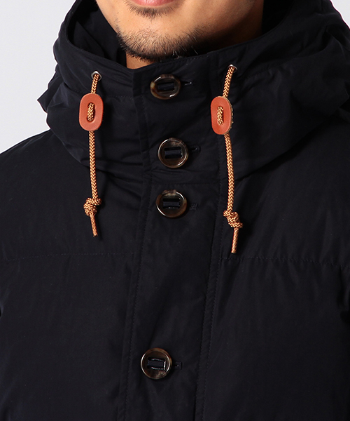 BEAMS（ビームス）の「BEAMS / パラシュート ボタン ダウン パーカー（ダウンジャケット/コート・メンズ・ネイビー/ブラック/ベージュ・LARGE/SMALL/MEDIUM/X-LARGE）」の10枚目の写真