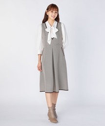 LAISSE PASSE（レッセパッセ）の「袖刺繍ﾊﾞｲｶﾗｰワンピース