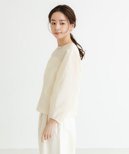 URBAN RESEARCH(アーバンリサーチ)の「『MADE IN JAPAN』オーガンジーブラウス(シャツ/ブラウス・レディース・チャコールグレー/ベージュ・FREE)」の4枚目の写真