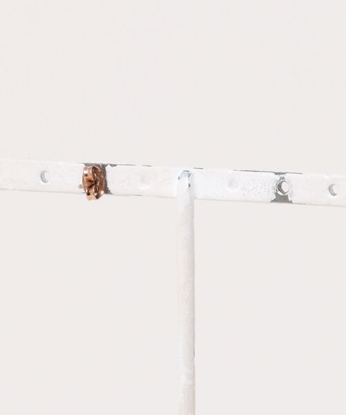 Daniel Wellington(ダニエルウェリントン)の「Moon Stud Earring レーディスピアス ローズゴールド/シルバー/ゴールド 片耳用(ピアス(片耳用)・レディース・ピンクゴールド/イエローゴールド/シルバー・ONE SIZE)」の14枚目の写真