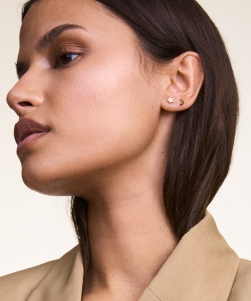 Daniel Wellington(ダニエルウェリントン)の「Moon Stud Earring レーディスピアス ローズゴールド/シルバー/ゴールド 片耳用(ピアス(片耳用)・レディース・ピンクゴールド/イエローゴールド/シルバー・ONE SIZE)」の13枚目の写真