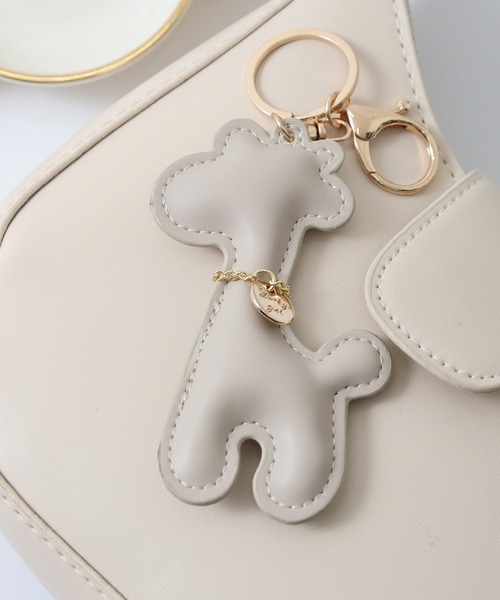 FUNALIVE(ファンアライブ)の「アニマル&フルーツモチーフBAGチャーム(チャーム・レディース・アイボリー/ブラウン系/グレイッシュベージュ/グレー系その他/レッド系/ブラック/ブルー/アイボリー系/イエロー系2/イエロー系4/ブラウン/ピンク/ライトグリーン/レッド/ピンク系/イエロー系3/ホワイト/オレンジ/イエロー/ネイビー/イエロー系1/ブルー系/ピンク系1/ゴールド・F)」の7枚目の写真