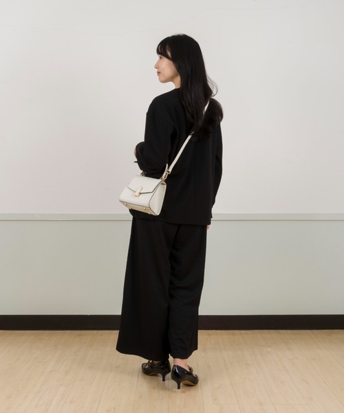 GIANNI NOTARO(ジャンニノターロ)の「【GIANNI NOTARO /ジャンニ ノターロ 】ハンドバッグ ショルダーバッグ 本革(ショルダーバッグ・レディース・ブラック/ホワイト・FREE)」の15枚目の写真