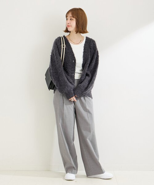 B.C STOCK(ベーセーストック)の「《追加》Vネック起毛シャギーカーディガン(カーディガン/ボレロ・レディース・チャコールグレー/ブルー/ホワイト/ピンク・FREE)」の12枚目の写真