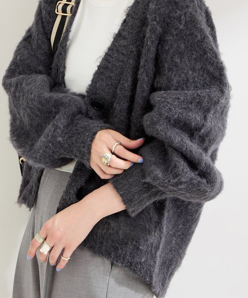 B.C STOCK(ベーセーストック)の「《追加》Vネック起毛シャギーカーディガン(カーディガン/ボレロ・レディース・チャコールグレー/ブルー/ホワイト/ピンク・FREE)」の17枚目の写真