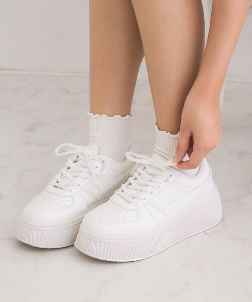 ems excite(エムズエキサイト)の「厚底スニーカー(スニーカー・レディース・シルバー/ブラック/オフホワイト・LARGE/MEDIUM)」の20枚目の写真