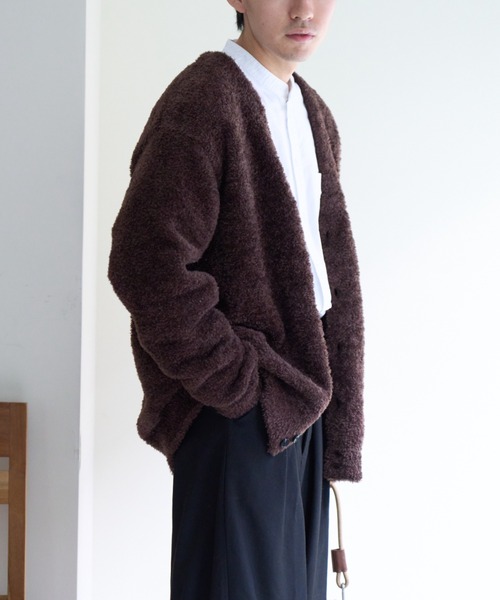CIAOPANIC TYPY(チャオパニックティピー)の「ブークレニットオーバーサイズカーディガン(カーディガン/ボレロ・レディース・チャコールグレー/ホワイト系その他/ブラウン/グリーン・MEDIUM/LARGE)」の20枚目の写真