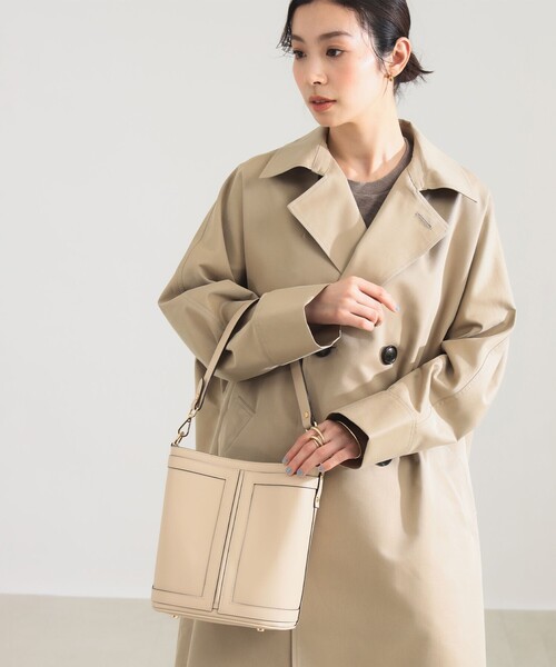 GIANNI NOTARO(ジャンニノターロ)の「GIANNI NOTARO / NEW フレーム バケット バッグ(ショルダーバッグ・レディース・ブラック/ブラウン系その他4/ベージュ・ONE SIZE)」の3枚目の写真