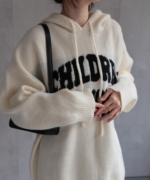 CREARE -LINO-（クレアーレリノ）の「フロントロゴニットフーディー/パーカー（パーカー・レディース・グレー/レッド/アイボリー/ブラック・FREE）」の16枚目の写真