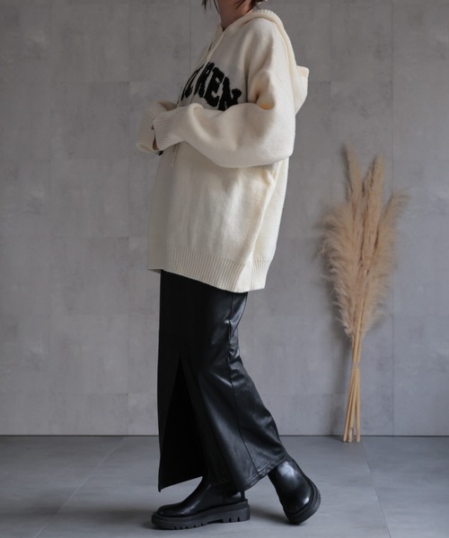 CREARE -LINO-（クレアーレリノ）の「フロントロゴニットフーディー/パーカー（パーカー・レディース・グレー/レッド/アイボリー/ブラック・FREE）」の15枚目の写真