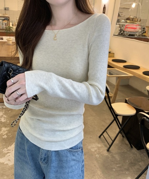 2ly2(トゥーリートゥー)の「韓国スタイル ラウンドネックスリムフィットリブセーター(ニット/セーター・レディース・ホワイト/モカ/ベージュ/ボルドー・FREE)」の16枚目の写真