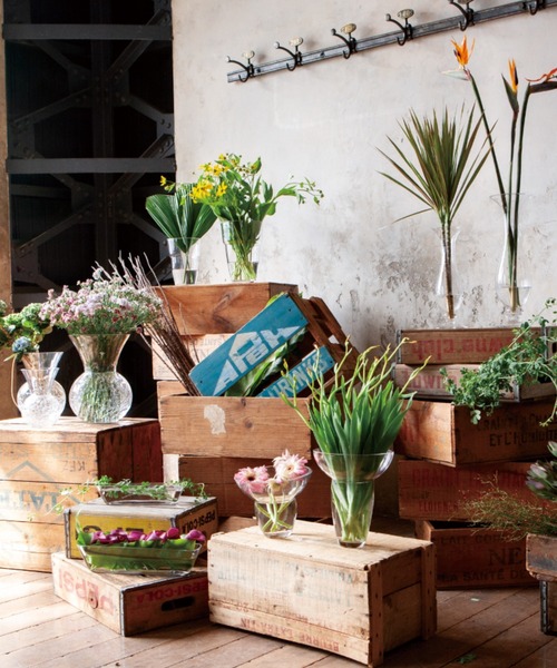 DULTON(ダルトン)の「GLASS VASE ALTO H305/フラワーベース アルト(フラワーベース・メンズ・クリア・SMALL)」の5枚目の写真