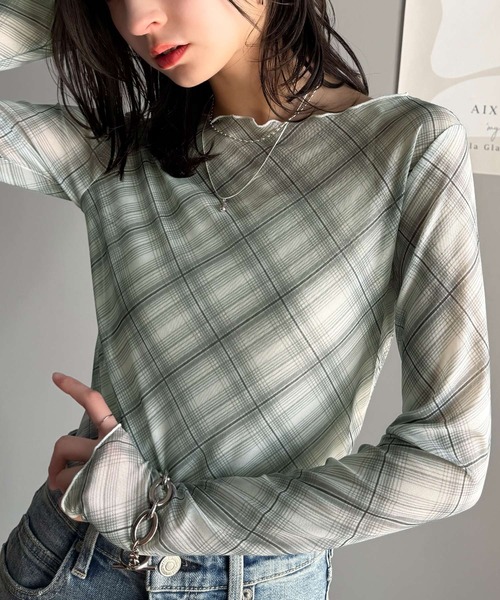 classicalelf(クラシカルエルフ)の「大人レトロでスタイリッシュ。オンブレチェックシアーボートネックメロウトップス(長袖)(Tシャツ/カットソー・レディース・ブルー/グレー/レッド・LARGE/MEDIUM/SMALL/X-LARGE)」の15枚目の写真