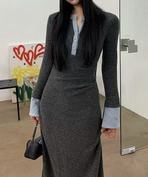 Achic(アシック)の「バイカラー リブニット ロングワンピース(ワンピース・レディース・グレー・M)」の9枚目の写真