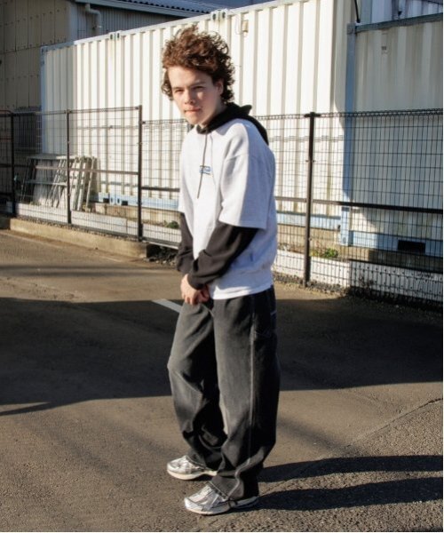 GLAZOS(グラソス)の「【大人向けサイズあり】デニム・ペインターパンツ(デニムパンツ・キッズ・ブルー/ライトブルー/ブラック・S/M/L/LL)」の16枚目の写真