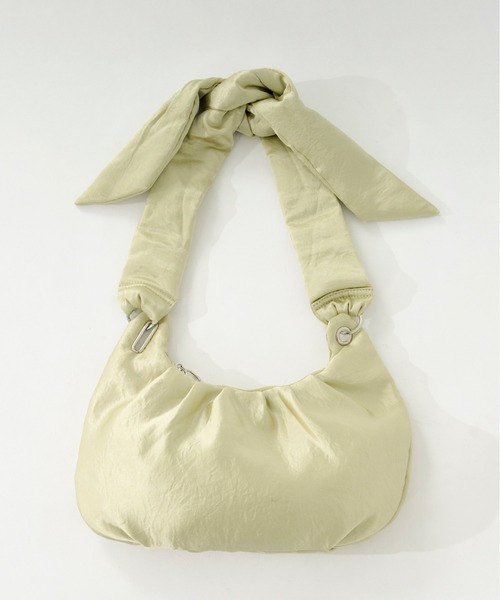 Ezick（エジック）の「Many way カーブショルダーバック（ショルダーバッグ・レディース・イエロー/ブラック・FREE）」の5枚目の写真