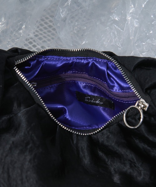 Ezick（エジック）の「Many way カーブショルダーバック（ショルダーバッグ・レディース・イエロー/ブラック・FREE）」の12枚目の写真