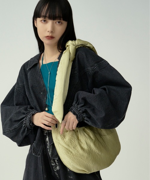 Ezick（エジック）の「Many way カーブショルダーバック（ショルダーバッグ・レディース・イエロー/ブラック・FREE）」の13枚目の写真