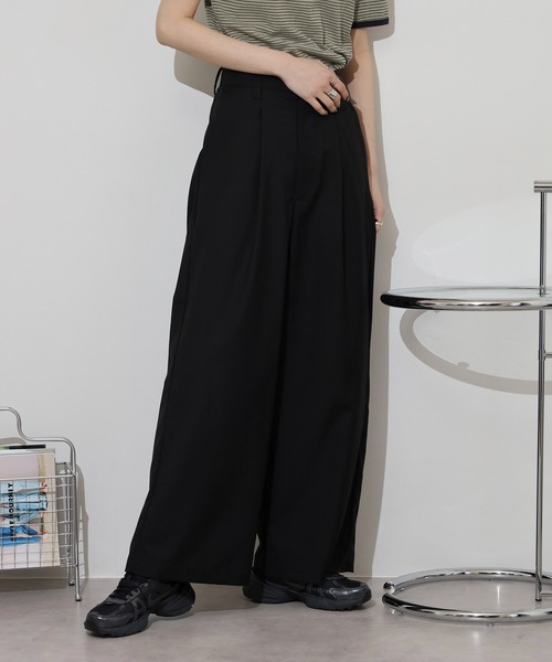 many men many mind（メニーメンメニーマインド）の「MANYMENMANYMINDS テック　TR　ワイドスラックス（スラックス・メンズ・ベージュ/グレー/ブラック・M/L）」の4枚目の写真