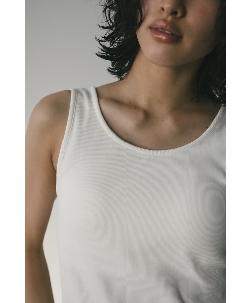 STYLEMIXER（スタイルミキサー）の「カップ付きバックオープンタンク（タンクトップ・レディース・ブラック/ホワイト/ブラウン・SMALL/MEDIUM）」の6枚目の写真