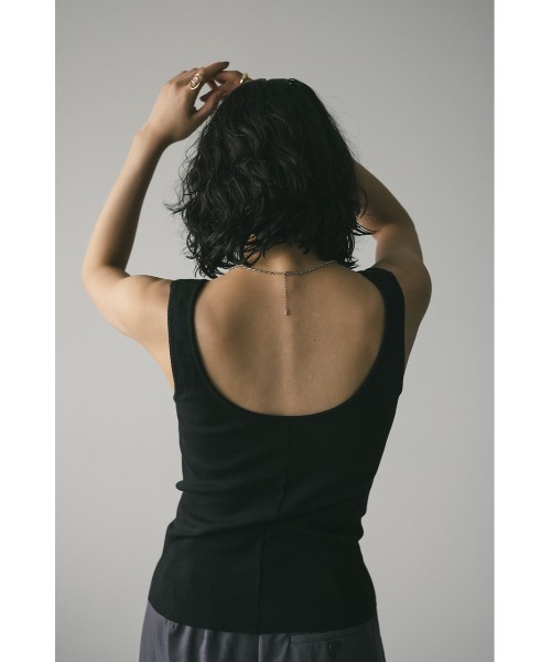 STYLEMIXER（スタイルミキサー）の「カップ付きバックオープンタンク（タンクトップ・レディース・ブラック/ホワイト/ブラウン・SMALL/MEDIUM）」の15枚目の写真