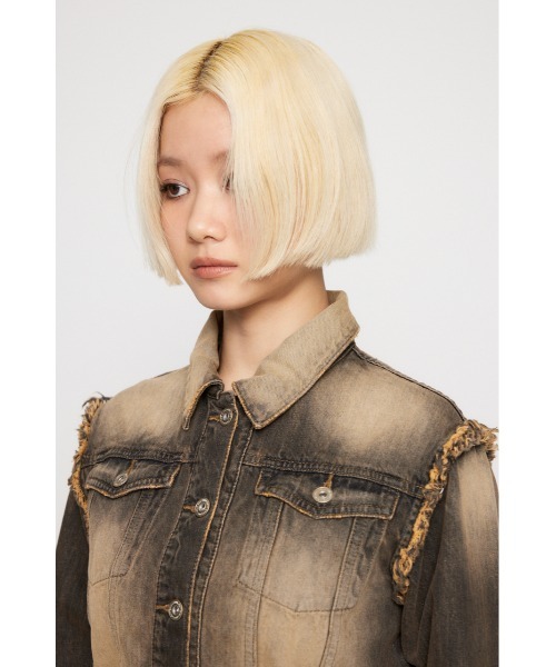 LAGUA GEM（ラグアジェム）の「CUT OFF COMPACT デニムジャケット（デニムジャケット・レディース・ブラック/ブルー・SMALL/MEDIUM）」の8枚目の写真