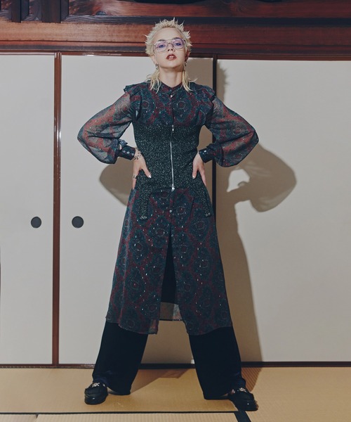 ROSE BUD(ローズバッド)の「2WAYラメニットタンク(ニット/セーター・レディース・シルバー/ブラック/ブラウン・ONE SIZE)」の21枚目の写真