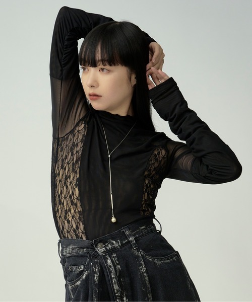 Ezick（エジック）の「elegant lace docking　 シアーレースキリカエトップス（その他トップス・レディース・アイボリー/ブラック・FREE）」の6枚目の写真