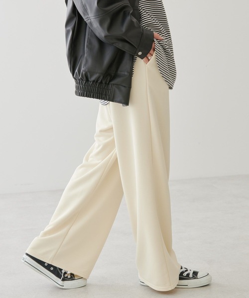 AMERICAN HOLIC(アメリカンホリック)の「ワイドスウェットパンツ(その他パンツ・レディース・ブラック/アイボリー・L/M)」の5枚目の写真