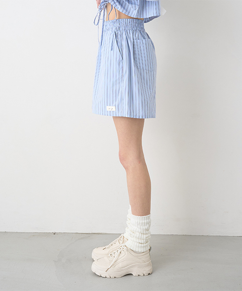 【新品未使用】LMND ストライプ ショートパンツ ベージュ ストライプ セール】ストライプショートパンツ【韓国ファッション】（その他パンツ