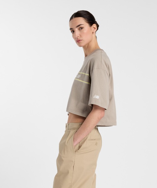 NEW BALANCE（ニューバランス）の「Athletics リニアロゴショートスリーブTシャツ（Tシャツ/カットソー・レディース・ホワイト/グレイッシュベージュ・LARGE/MEDIUM/SMALL）」の11枚目の写真