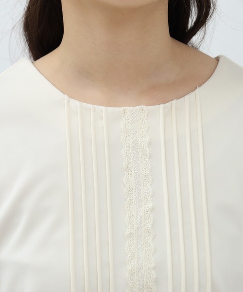 TRUDEA(トルディア)の「センターレースピンタックブラウス(シャツ/ブラウス・レディース・ホワイト/ベージュ・MEDIUM/LARGE)」の16枚目の写真