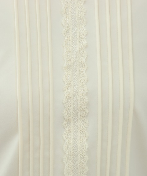TRUDEA(トルディア)の「センターレースピンタックブラウス(シャツ/ブラウス・レディース・ホワイト/ベージュ・MEDIUM/LARGE)」の17枚目の写真