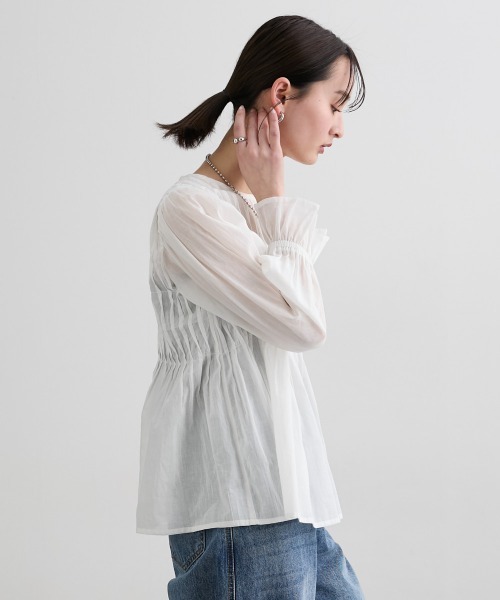 nissen(ニッセン)の「【インド綿】ピンタック使いブラウス(シャツ/ブラウス・レディース・オフホワイト/カーキ・LL/S/M/L)」の14枚目の写真