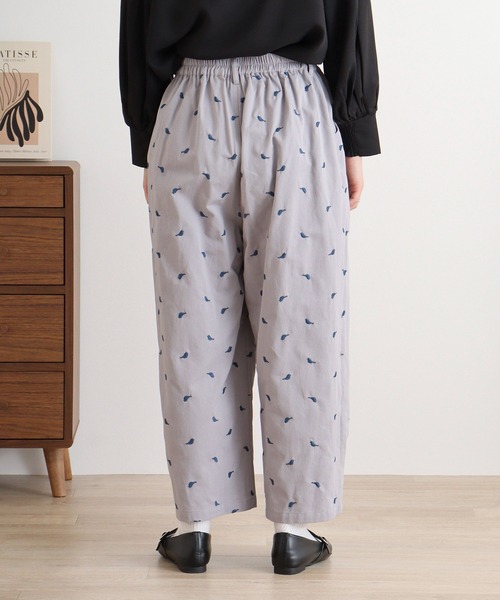 Emago（イマゴ）の「EMAGO 小鳥ドット刺繍バルーンパンツ（その他パンツ・レディース・グレー/ブラック/マスタード・FREE）」の18枚目の写真