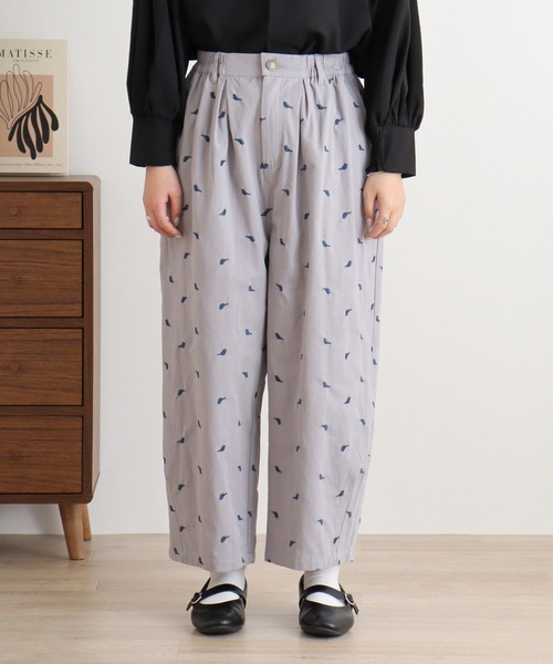 Emago（イマゴ）の「EMAGO 小鳥ドット刺繍バルーンパンツ（その他パンツ・レディース・グレー/ブラック/マスタード・FREE）」の16枚目の写真