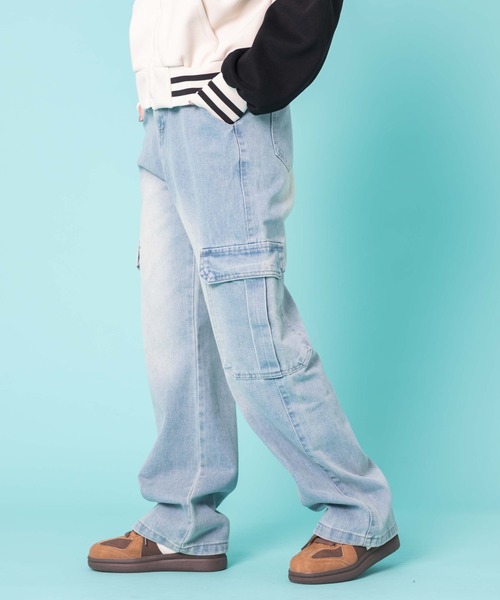 WOND（ウォンド）の「WOND/ワイドカーゴデニム（デニムパンツ・レディース・ライトインディゴブルー・MEDIUM/SMALL）」の3枚目の写真