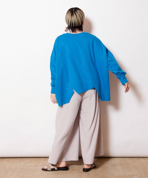 OSMOSIS（オズモーシス）の「裏毛切替プルオーバー（Tシャツ/カットソー・レディース・ライトグリーン/ブラック/ブルー/グレー・ONE SIZE）」の14枚目の写真