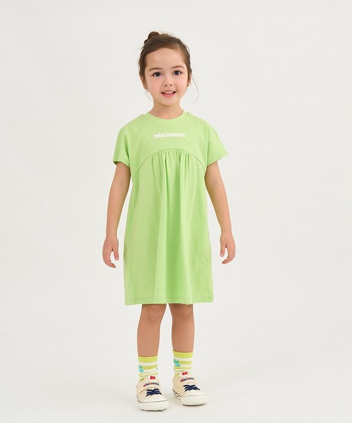 MIKI HOUSE（ミキハウス）の「【WEB限定】バックロゴ半袖ワンピース（ワンピース・キッズ・ライトグリーン/イエロー/ピンク/サックスブルー・120cm/110cm/90cm/130cm/80ｃｍ/100cm/140cm/150cm）」の2枚目の写真