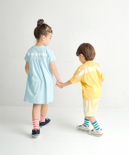 MIKI HOUSE（ミキハウス）の「【WEB限定】バックロゴ半袖ワンピース（ワンピース・キッズ・ライトグリーン/イエロー/ピンク/サックスブルー・120cm/110cm/90cm/130cm/80ｃｍ/100cm/140cm/150cm）」の7枚目の写真