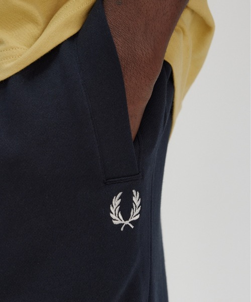 FRED PERRY(フレッドペリー)の「Classic Sweat Shorts/スウェットショートパンツ(スウェットパンツ・メンズ・ブラック/ベージュ/ネイビー・M/L/S)」の8枚目の写真