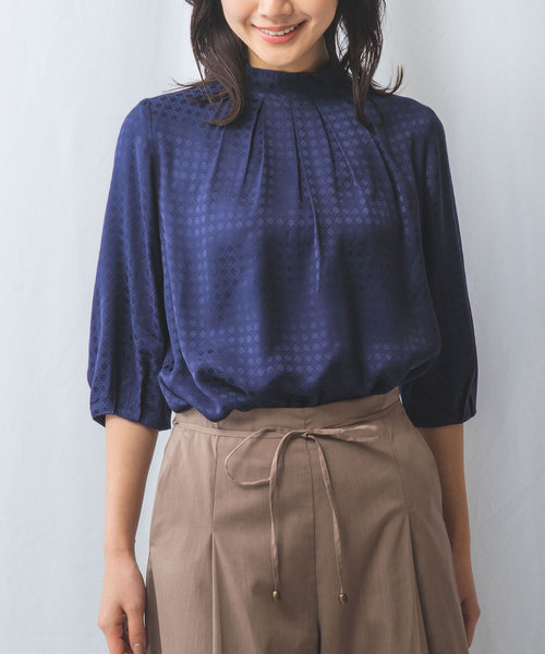 【NARACAMICIE】織り柄サテンタック衿半袖プルオーバー セール】【NARACAMICIE】織り柄サテンタック衿半袖プルオーバー