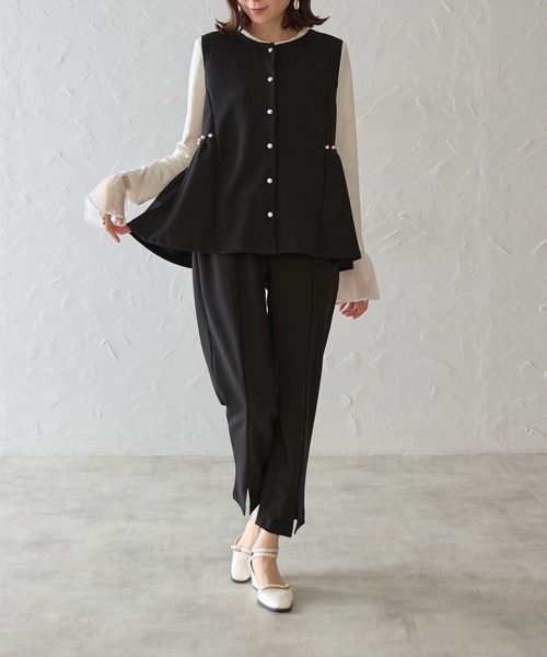 each（イーチ）の「パールボタンペプラムノースリベスト（ベスト・レディース・グレイッシュブルー/オフホワイト/ブラック・FREE）」の22枚目の写真